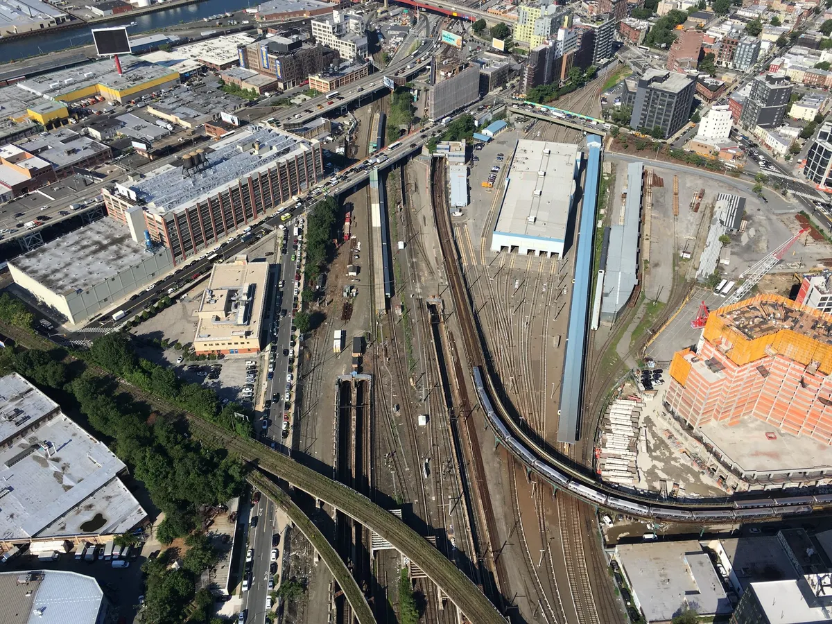 East River Tunnel Line 2 reopens after $1.6B Sandy rehabilitation