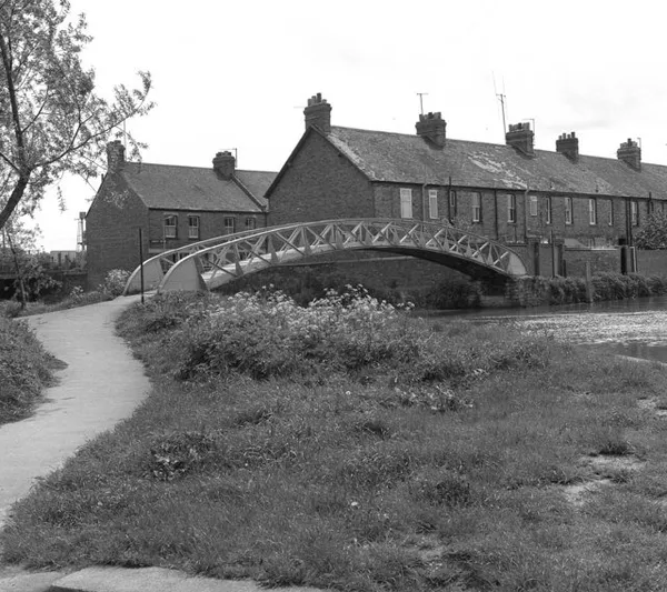 Oxford's £14m Oxpens River Bridge breaks ground after judicial review delay